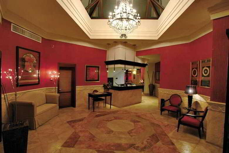 Hotel La Vi�uela