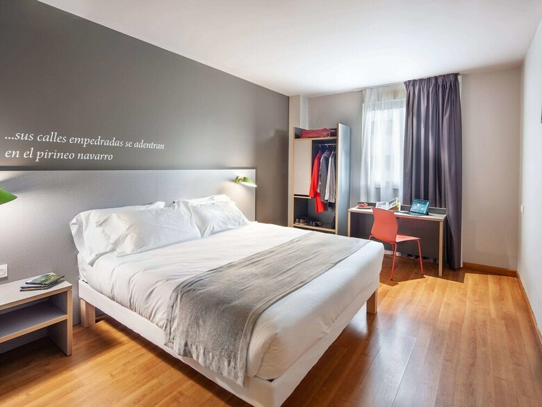 Hotel Ibis Styles Pamplona Noain