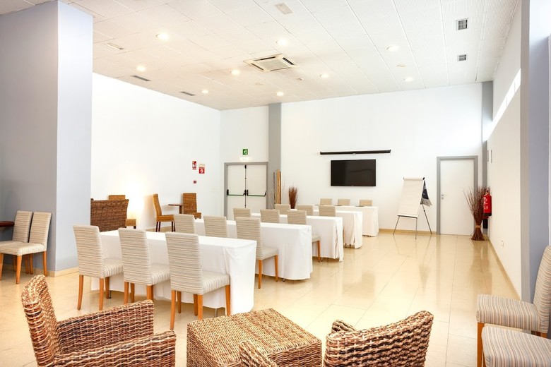 Hotel Catalonia Las Ca�as