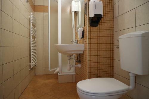 Wellness Hotel-m