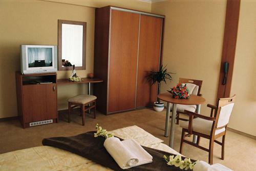 Wellness Hotel-m