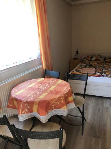 Apartamento Tulip�n Vend�gh�z