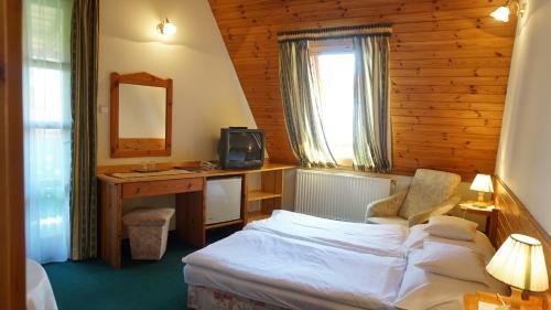 Hajd� Kast�ly Hotel