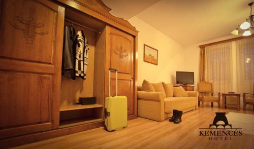 Hostal Kemenc�s Cs�rda �s Panzi�