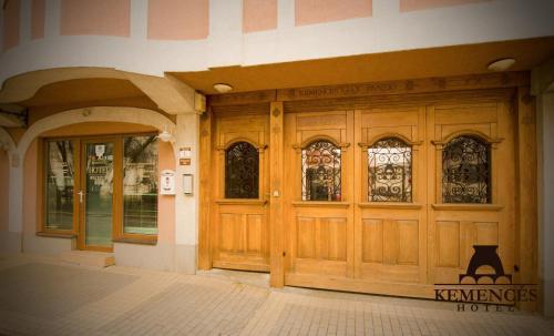 Hostal Kemenc�s Cs�rda �s Panzi�