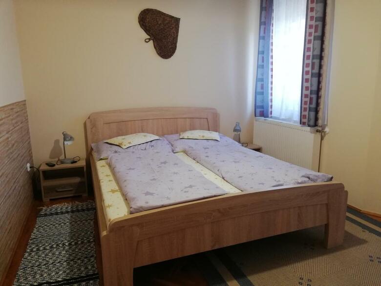 Imola �s Andrea Apartmanh�z