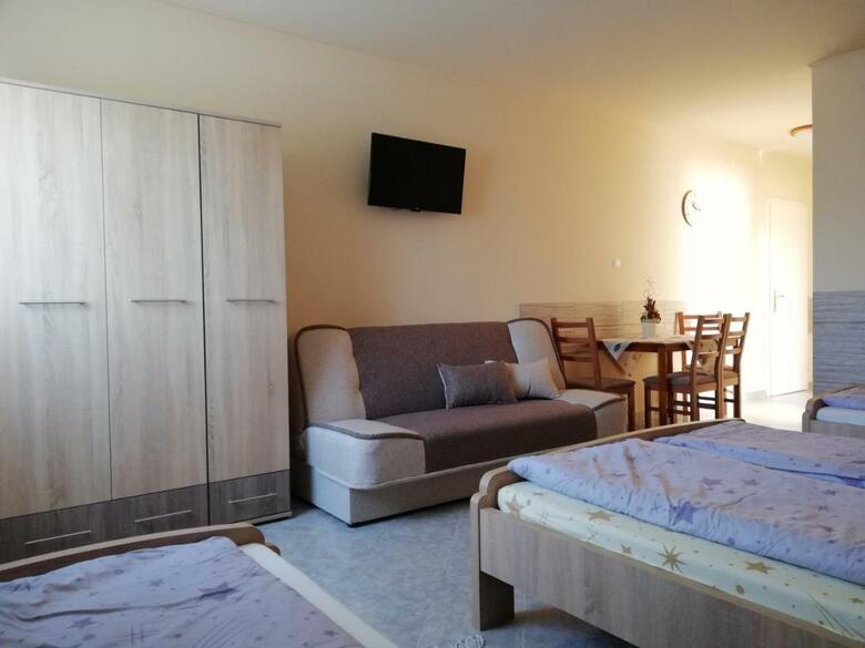 Imola �s Andrea Apartmanh�z