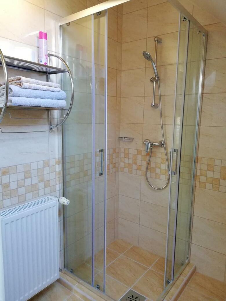 Imola �s Andrea Apartmanh�z