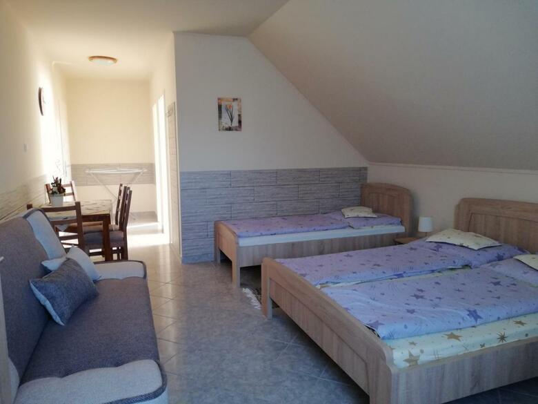 Imola �s Andrea Apartmanh�z