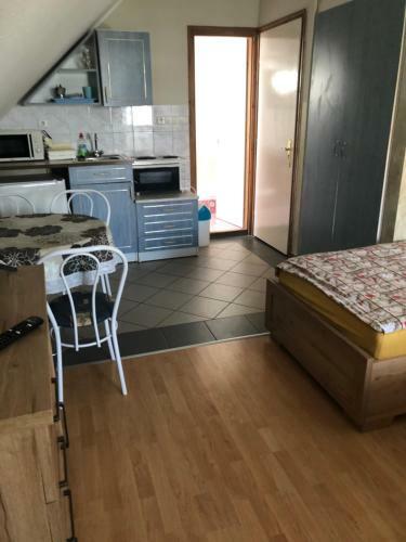 Imre Apartman