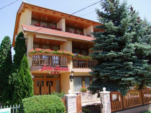 Bed & Breakfast J�lia Panzi�