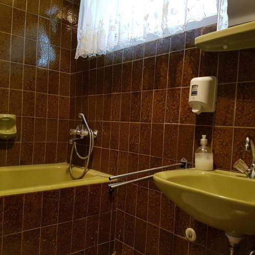 Miki Apartmanok �s Vend�gh�zak