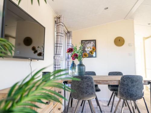 Holiday Home Europarcs Resort Kaatsheuvel-36