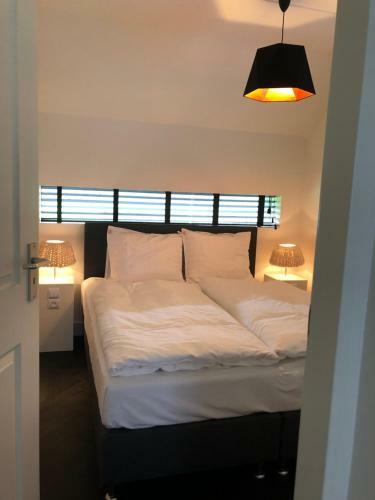 De Lindenburg With Hot Tub & Sauna