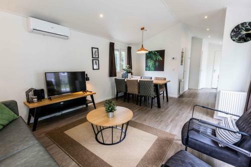 Hotel Sl Comfort 5 Personen Sauna & Jacuzzi