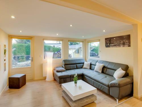 Majestic Bungalow In Meerlo With Garden