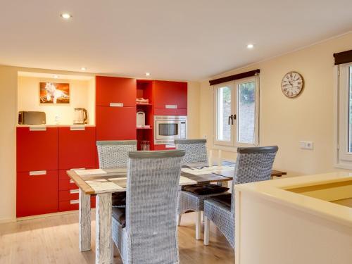 Majestic Bungalow In Meerlo With Garden