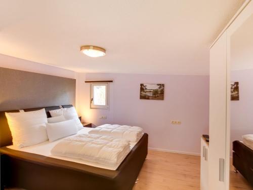 Majestic Bungalow In Meerlo With Garden