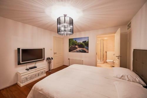 Harlingen Garden Apartment