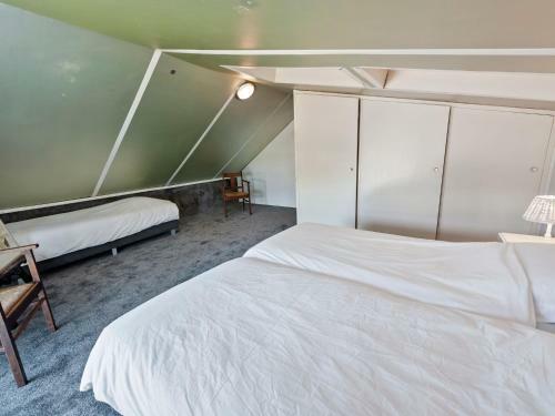 Enticing Holiday Home In Nieuwleusen With Garden