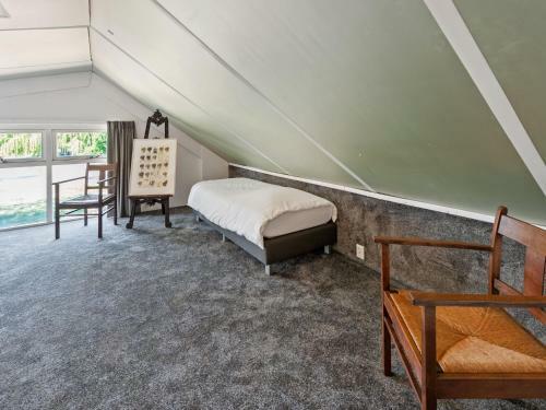 Enticing Holiday Home In Nieuwleusen With Garden