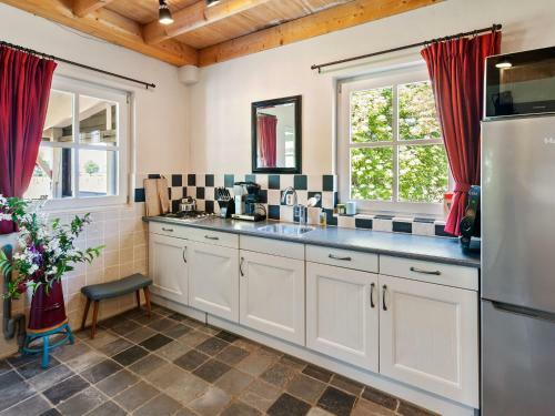Enticing Holiday Home In Nieuwleusen With Garden