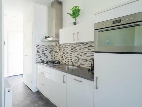 Holiday Home Europarcs Resort Veluwemeer-40
