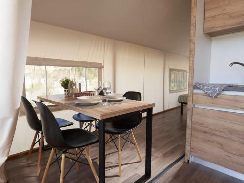 Holiday Home Europarcs Resort de Wije Werelt-3