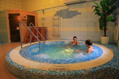 Hotel N�gy �vszak Superior