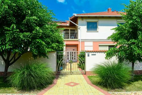 Hostal Elek Apartmanh�z