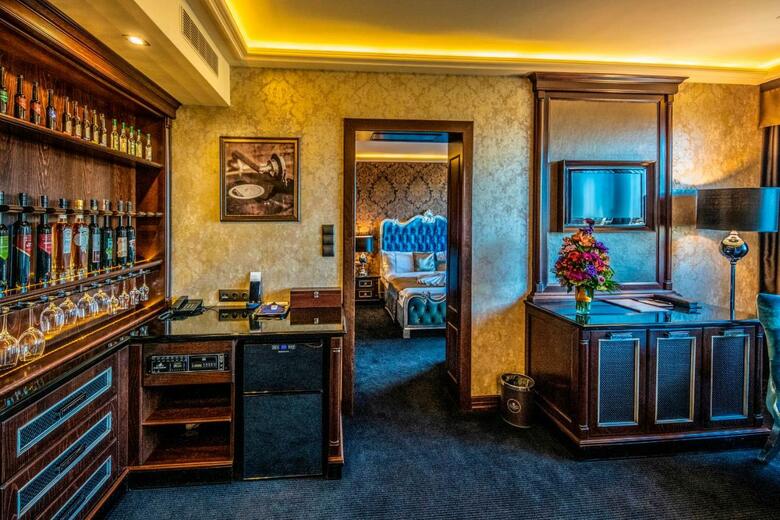 Hotel D�lib�b