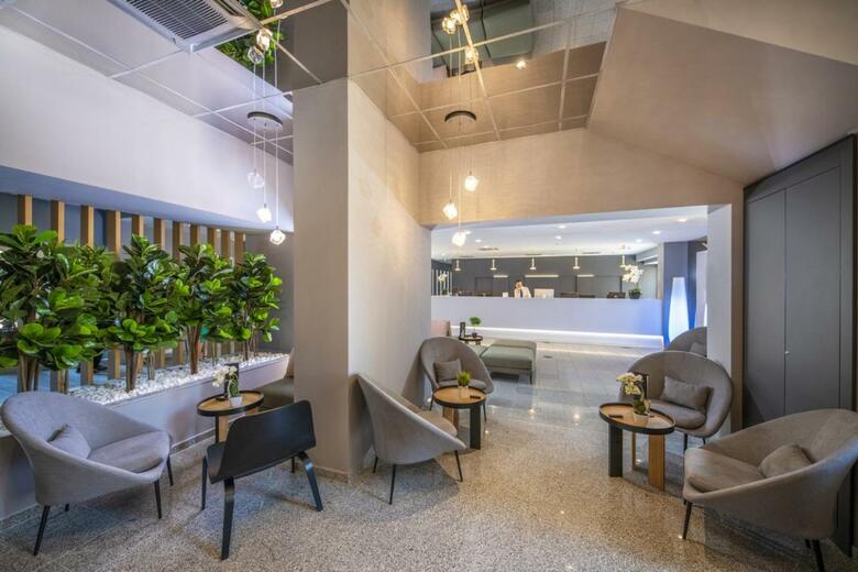Hotel D�lib�b