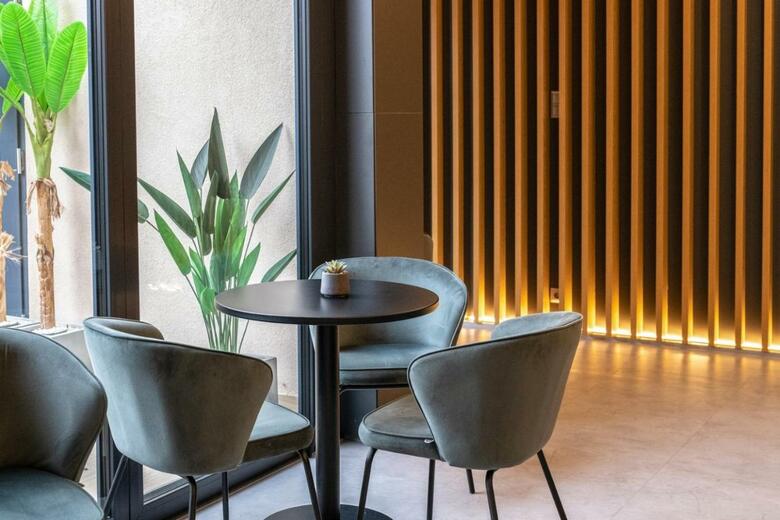 Hotel D�lib�b