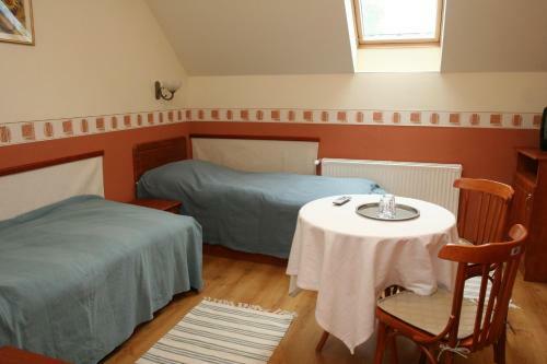 Hostal �let Es Energia Eg�szs�gjav�t� Szalon
