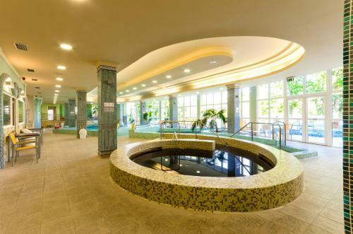Apollo Thermal Hotel And Apartments