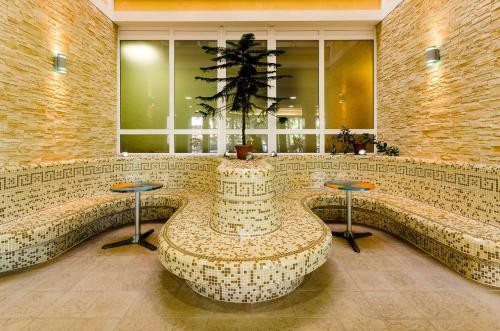 Apollo Thermal Hotel And Apartments
