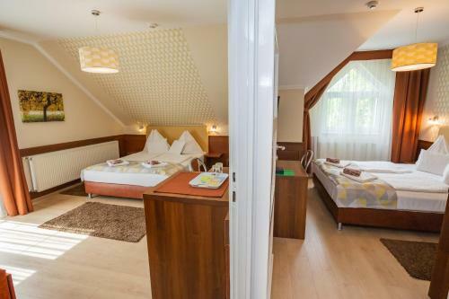 Hotel P�vai