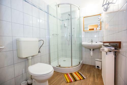 Hotel P�vai
