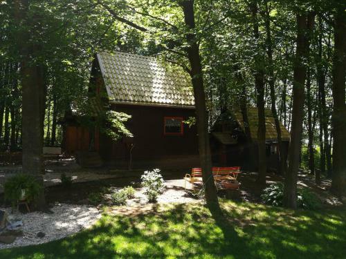 Lodge Dar�zshegyi Apartmanh�z