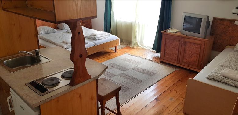 Hotel Pa�r Szieszta