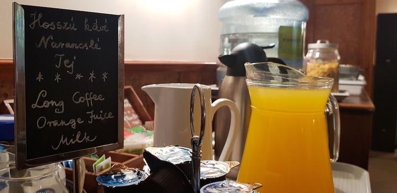 Hotel Pa�r Szieszta