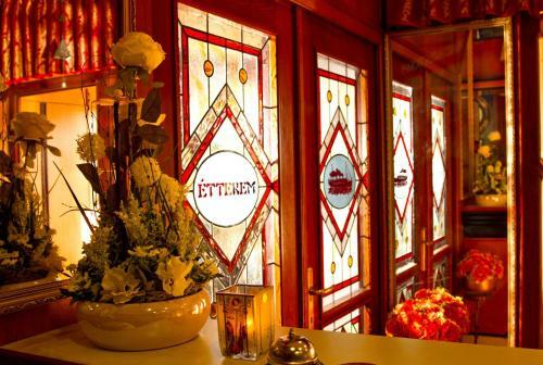 Hotel Wessel�nyi