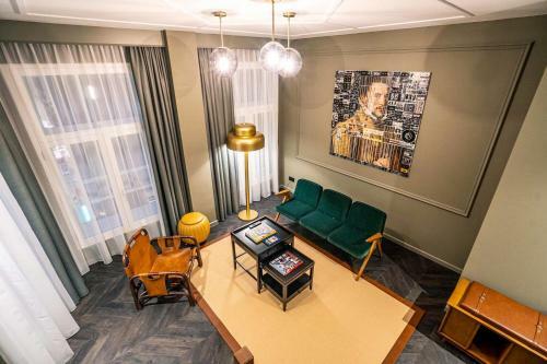 The Collector Hotel
