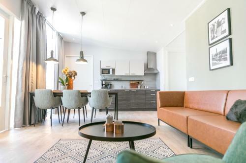 8p Luxe Bungalow Met Serre
