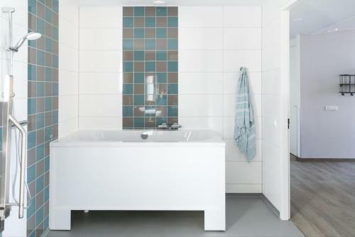 8p Luxe Bungalow Met Serre