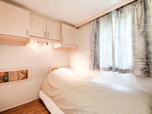 Charming Chalet In Stegeren Near Forest