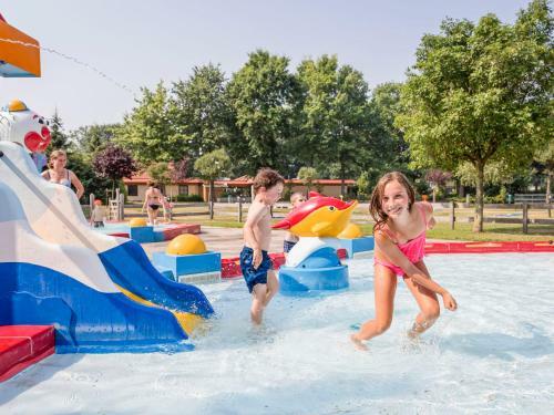Holiday Home Europarcs Resort Limburg-7