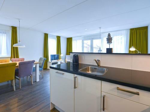 Holiday Home De Meerparel-3