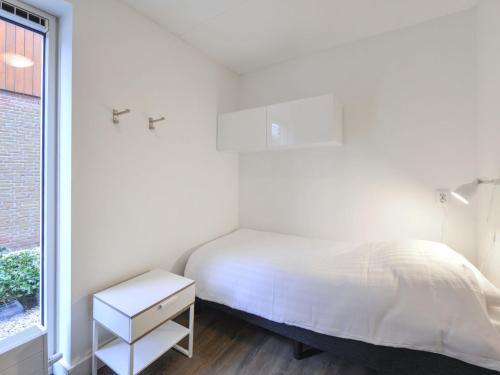 Holiday Home De Meerparel-3