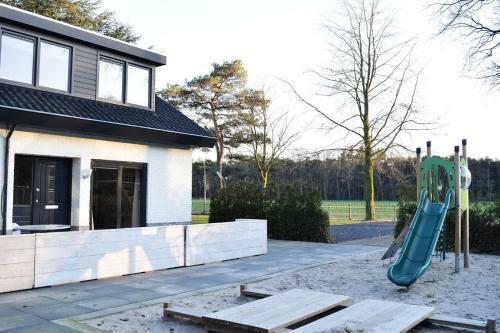 Hotel Groeps Villa 24 Pers.